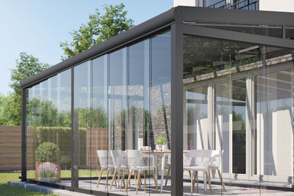 Terrassenpergola 4,0 x 6,0 m, Höhe 2,7 m mit drehbarem Lamellendach und Motorantrieb, Terrassenüberdachung