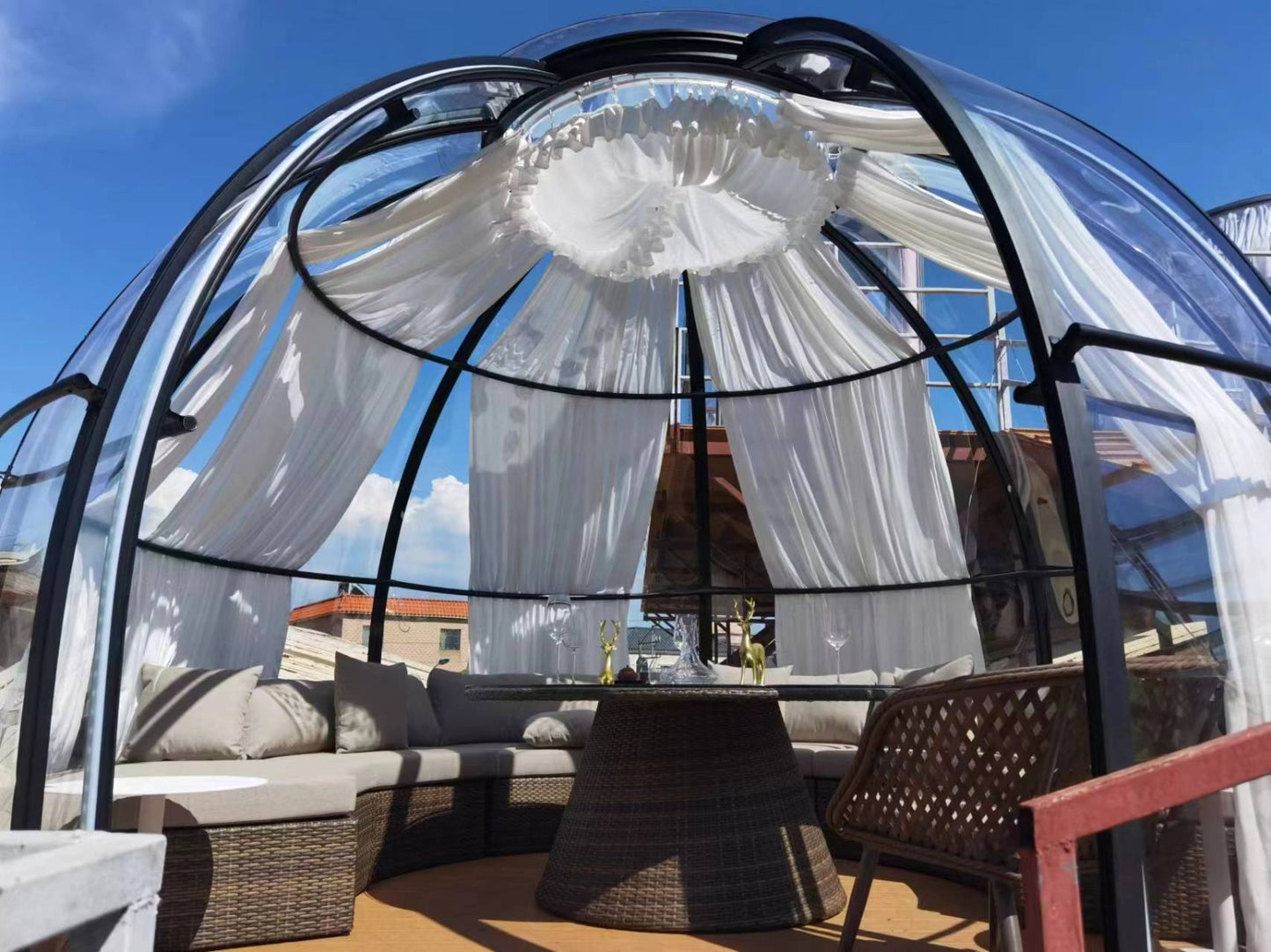 Iglu-Glaskuppel aus Polycarbonat mit Schiebetür, 3,5 / 4,0 / 4,5 m Bubble-Dome, Glashaus, Glasdome, Wintergarten, Glas-Iglu, wasserdicht, schlagfest, beständig gegen Feuer, Wind und Schneelast